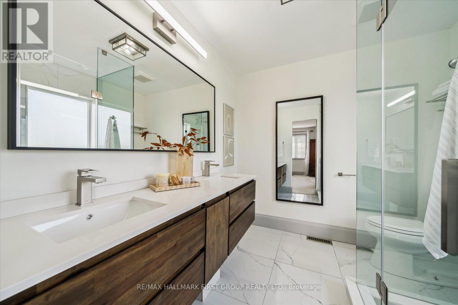 937 PICKERING BEACH ROAD Image 24