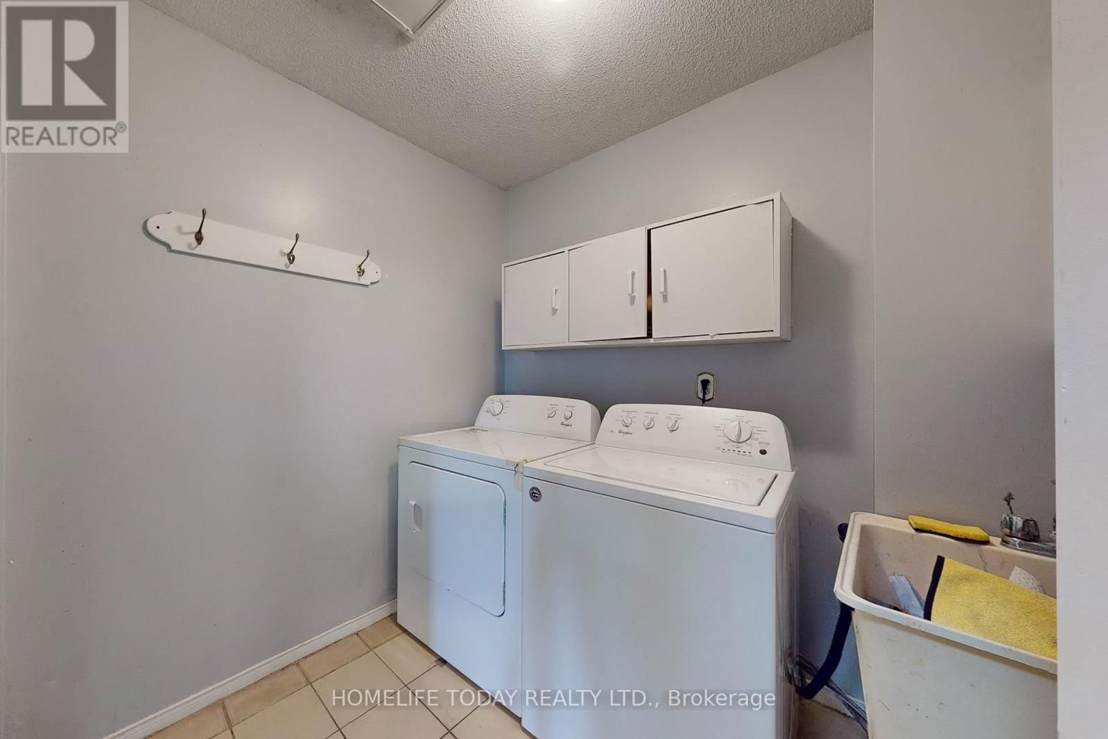 1604 DEERBROOK DRIVE Image 32