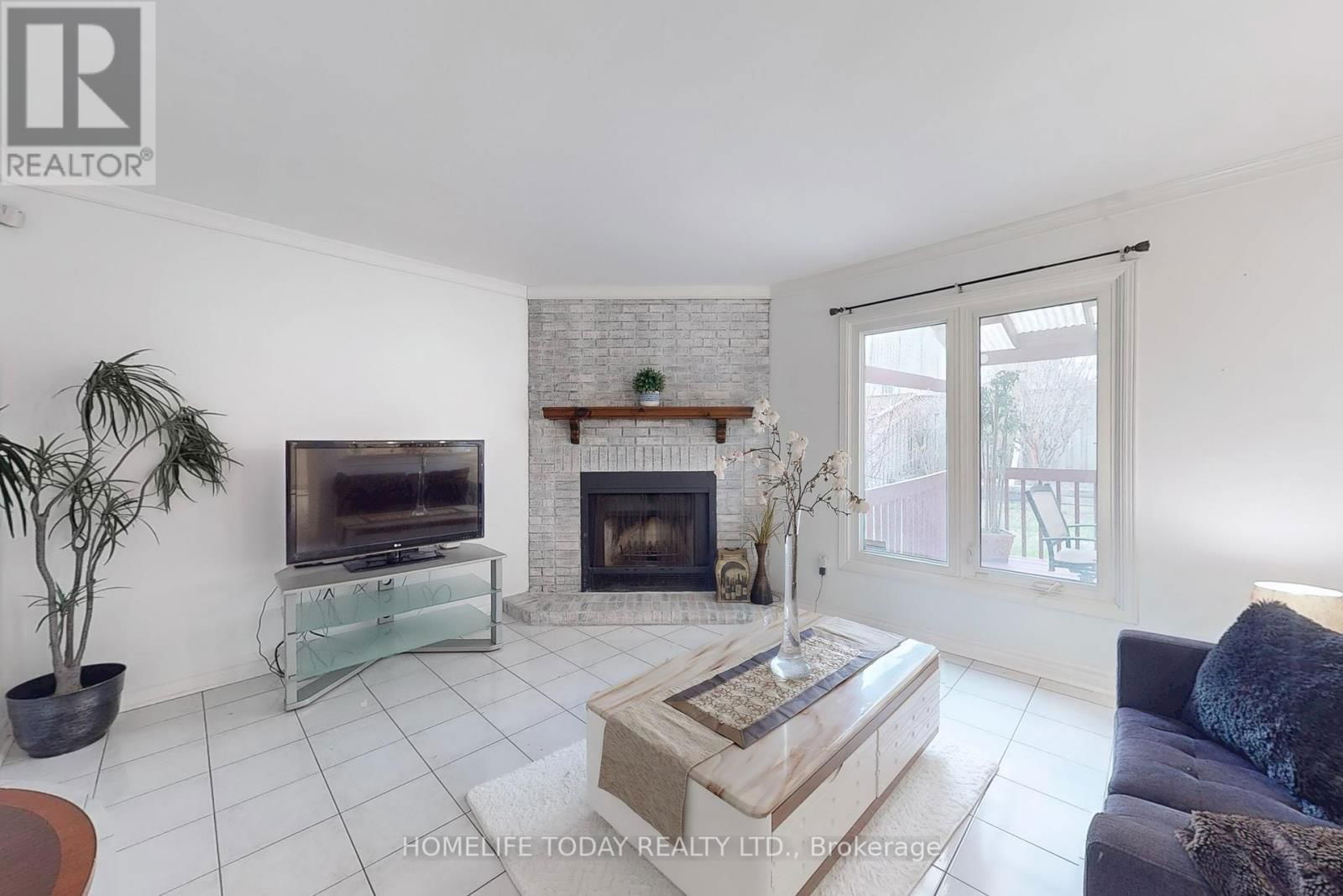 1604 DEERBROOK DRIVE Image 9
