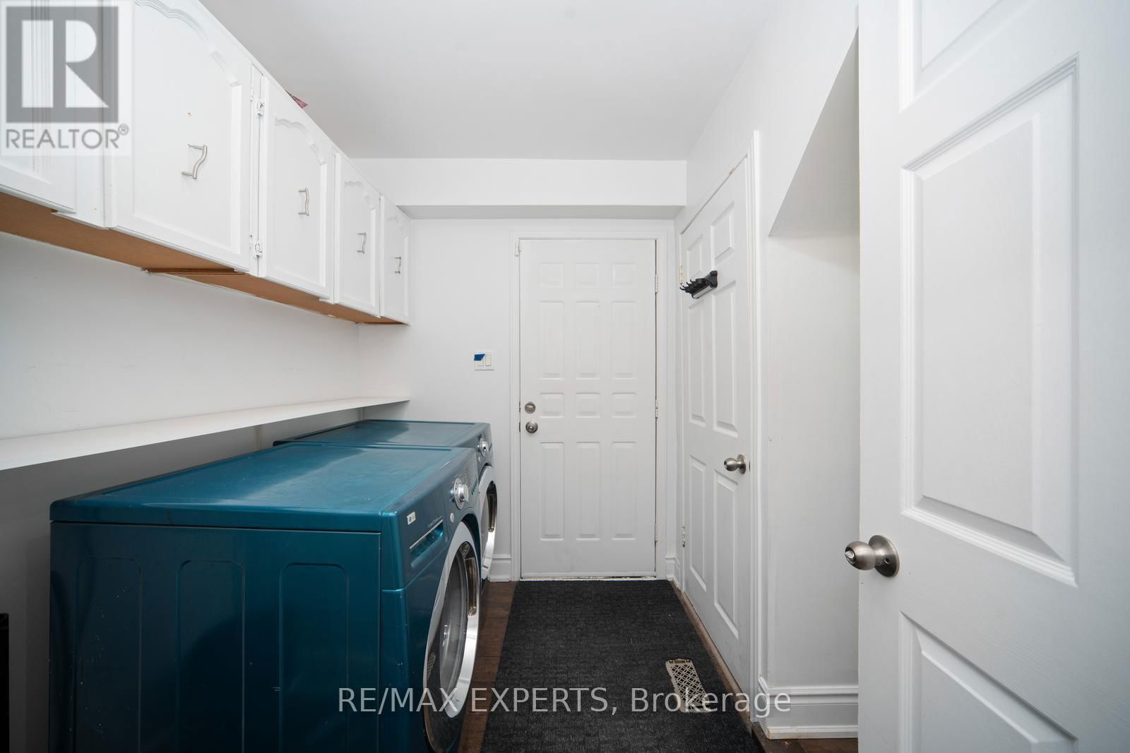 66 CARL CRESCENT Image 3