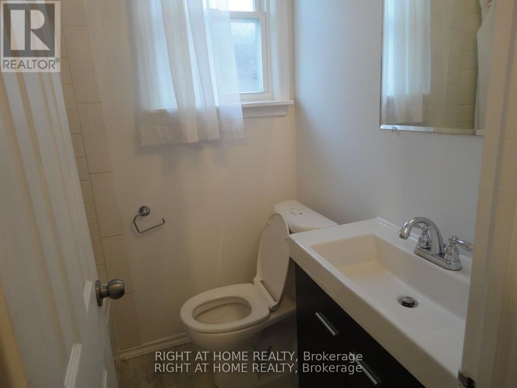 242 CADILLAC AVENUE SOUTH Image 6