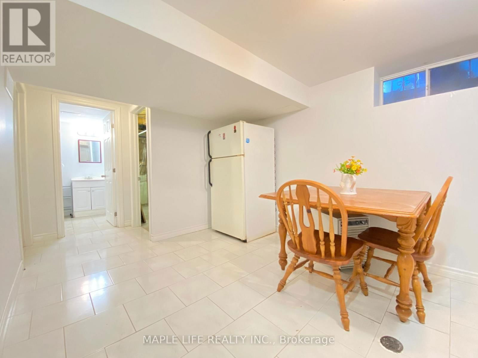 Bsmt - 37 PINEMEADOW BOULEVARD Image 5