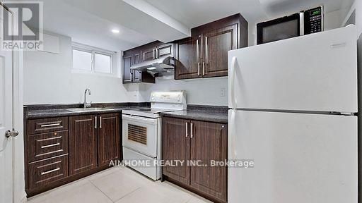 50 MELDAZY DRIVE Image 22