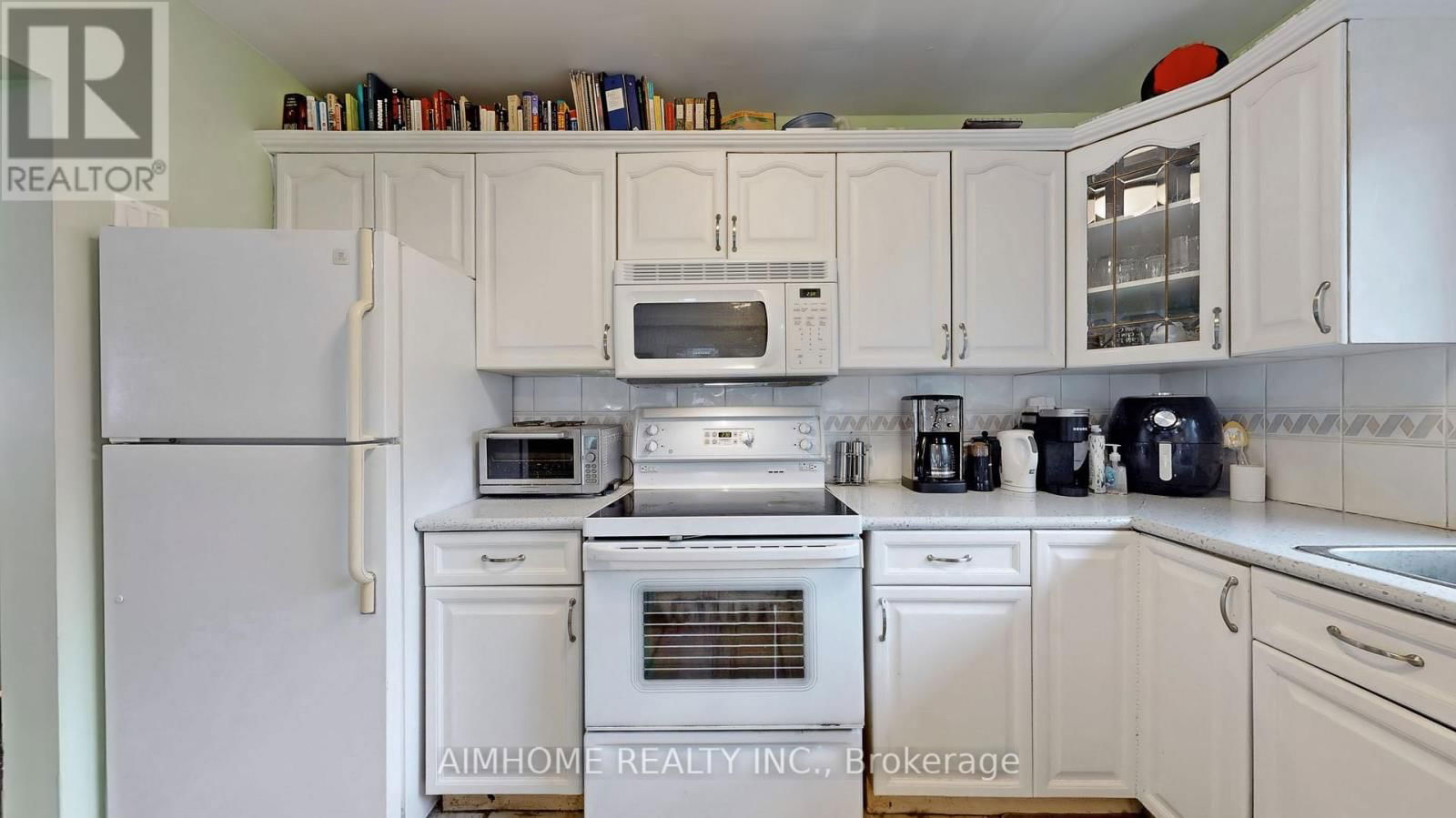 50 MELDAZY DRIVE Image 8