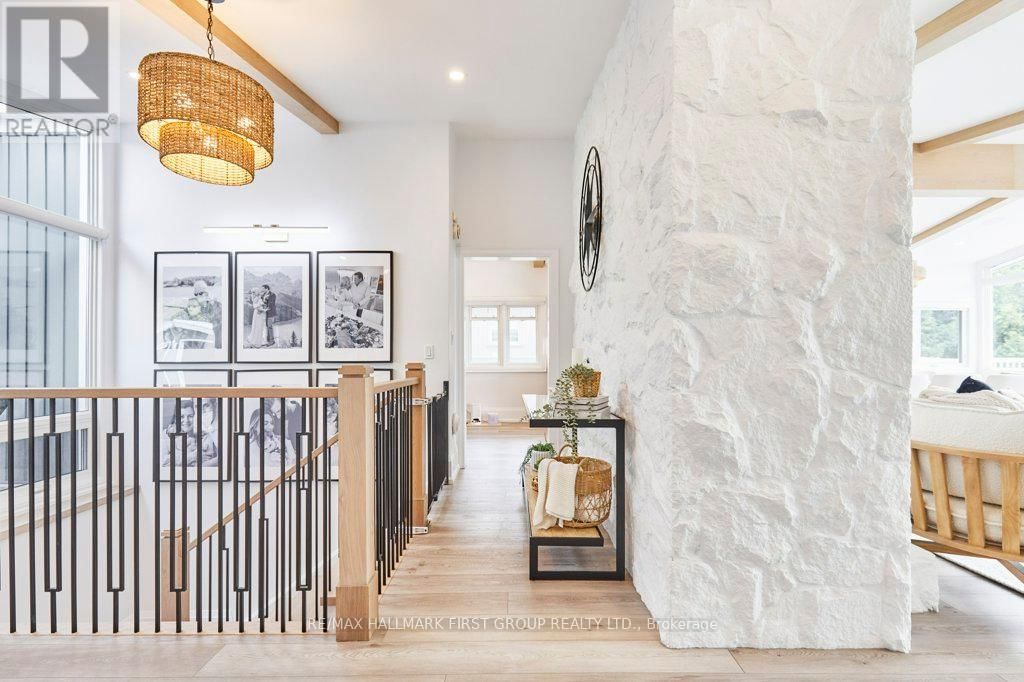 6 AMBLESIDE DRIVE Image 13