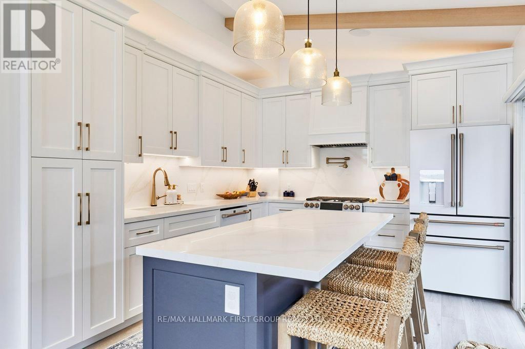 6 AMBLESIDE DRIVE Image 23
