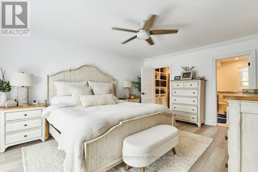 6 AMBLESIDE DRIVE Image 29