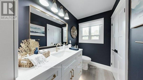 6 AMBLESIDE DRIVE Image 35