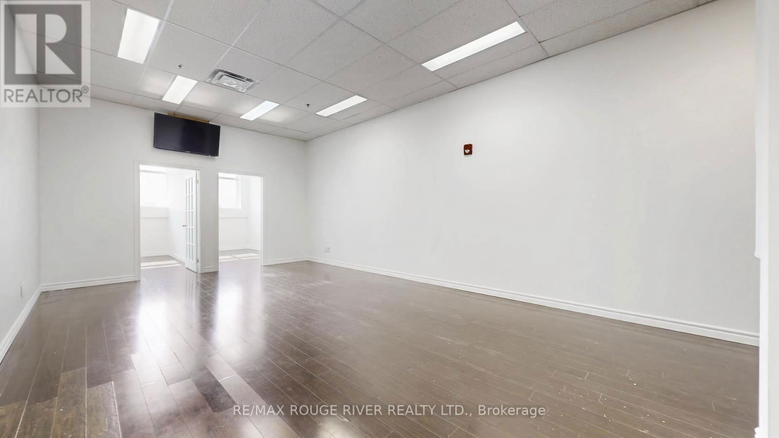 D211 - 69 LEBOVIC AVENUE Image 13