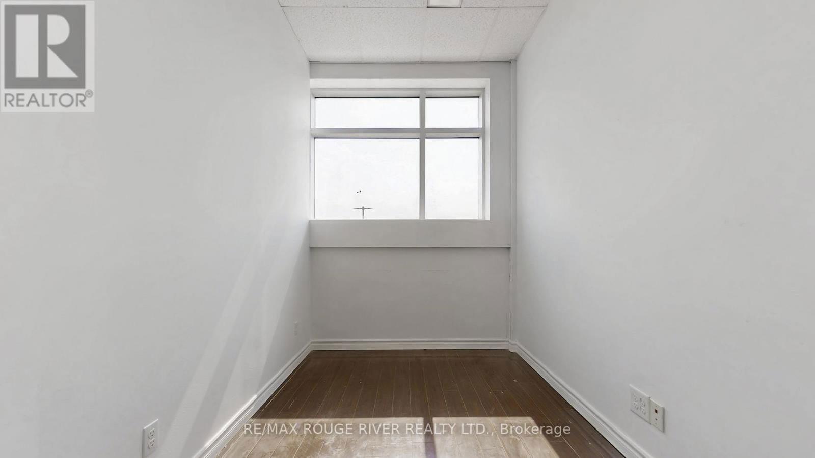 D211 - 69 LEBOVIC AVENUE Image 18