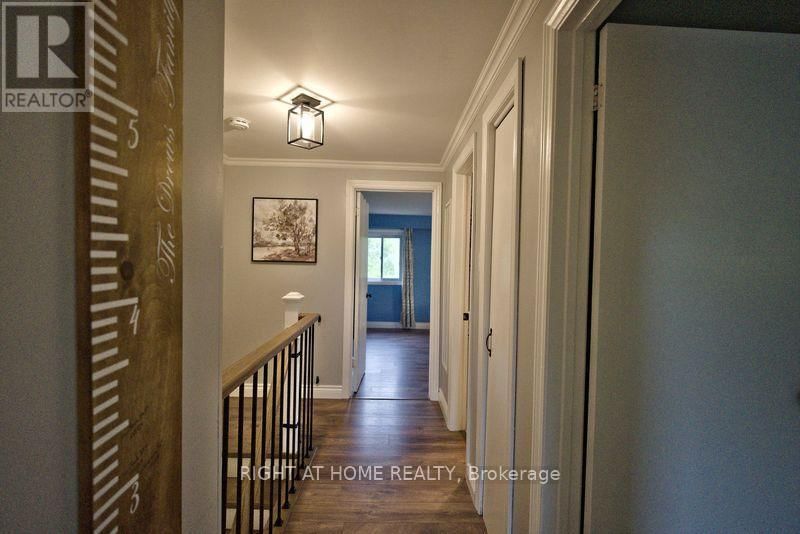 405 FLEETWOOD DRIVE Image 15