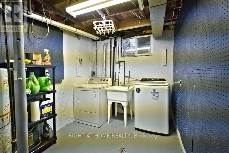 405 FLEETWOOD DRIVE Image 25