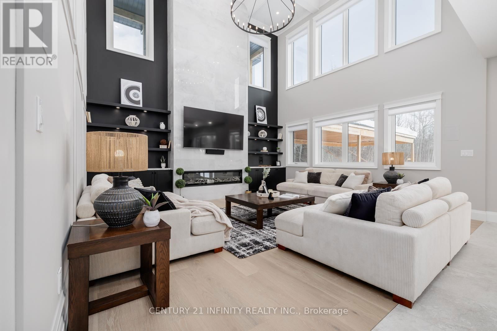 2033 NASH ROAD Image 12