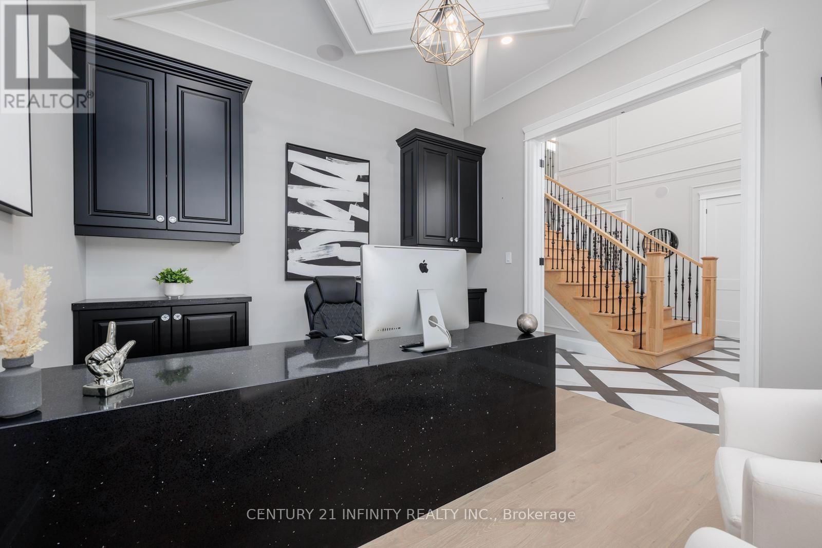 2033 NASH ROAD Image 28