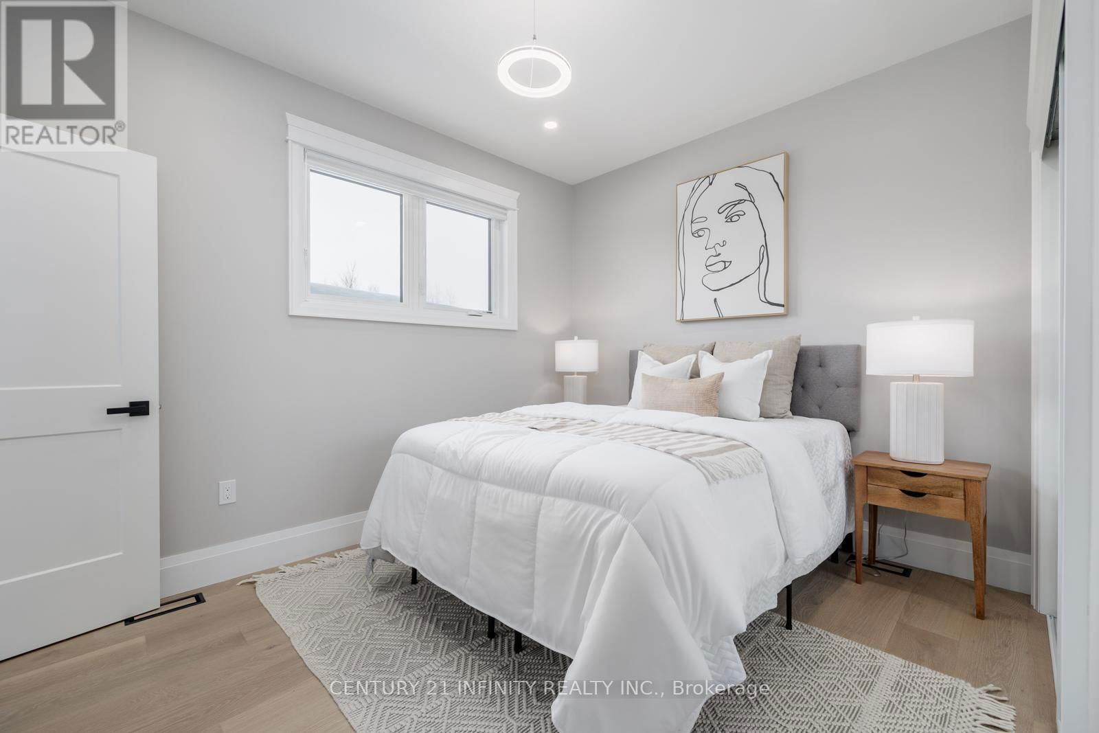 2033 NASH ROAD Image 32