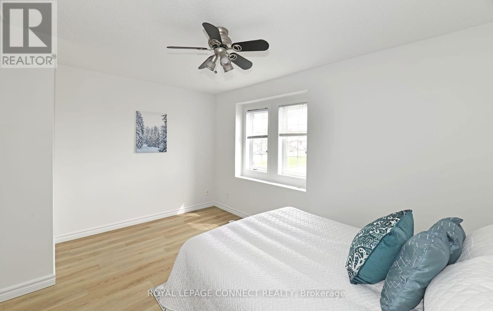 85 SPRUCEDALE WAY Image 21