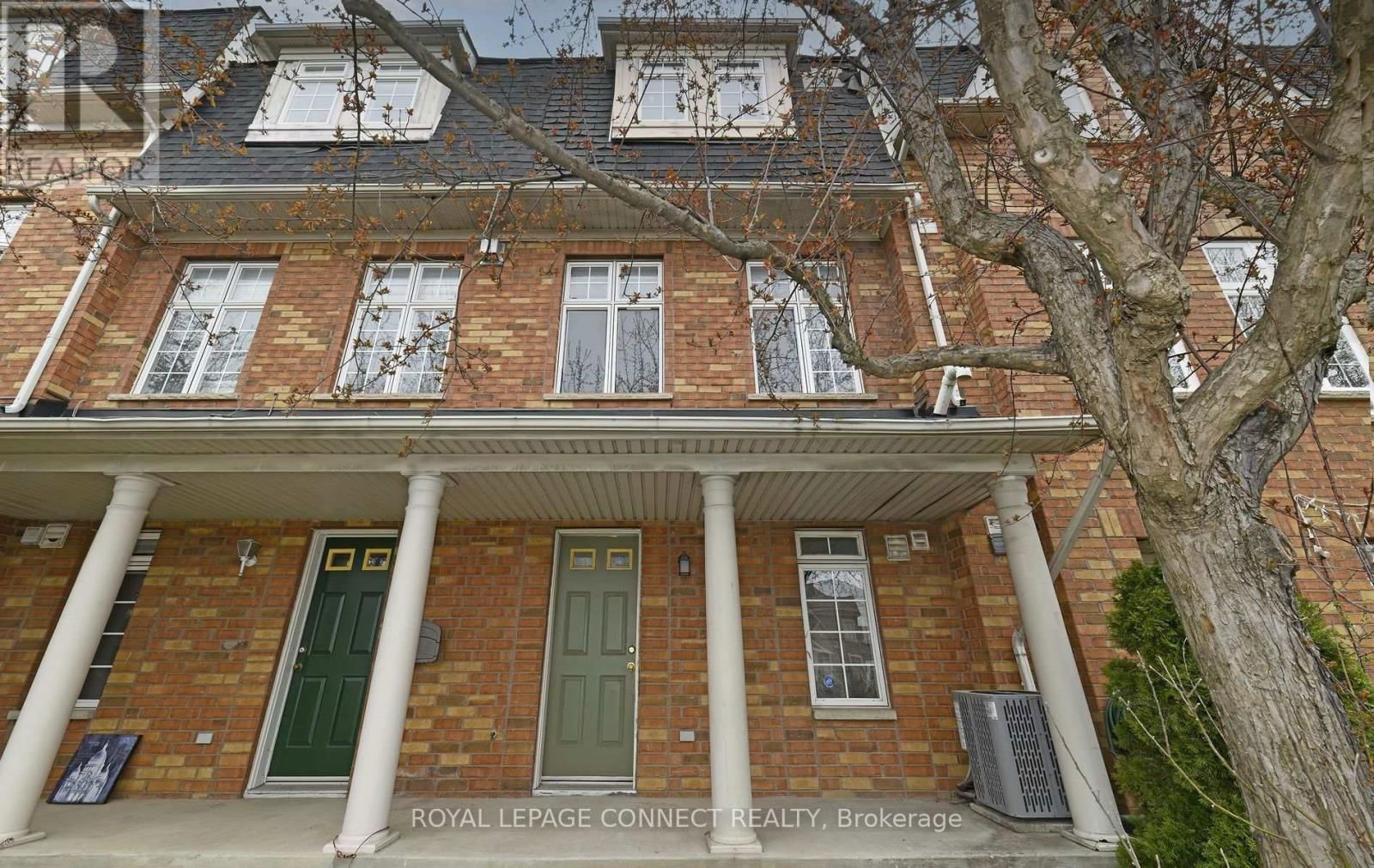 85 SPRUCEDALE WAY Image 34