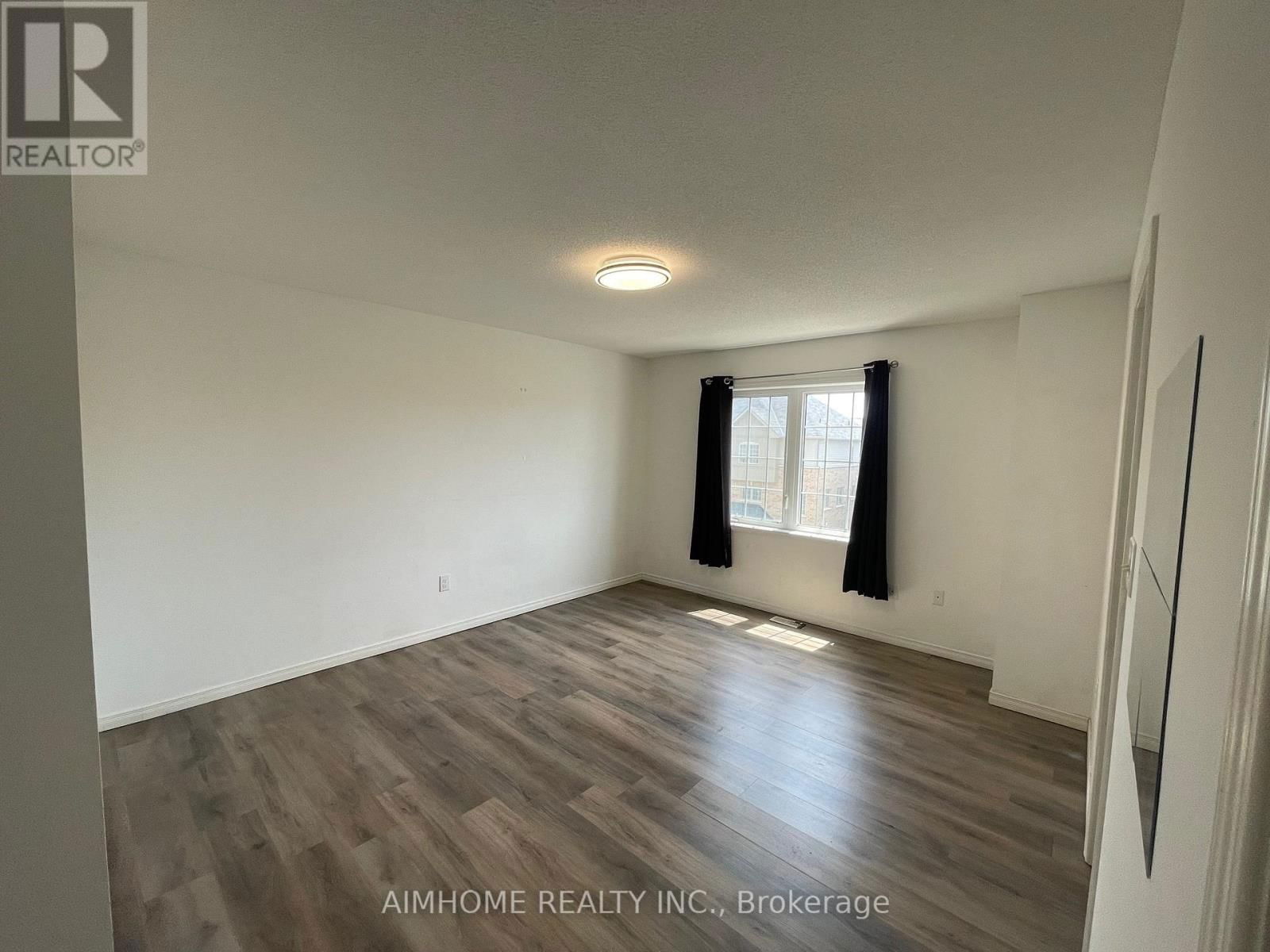 92 AINLEY ROAD Image 17