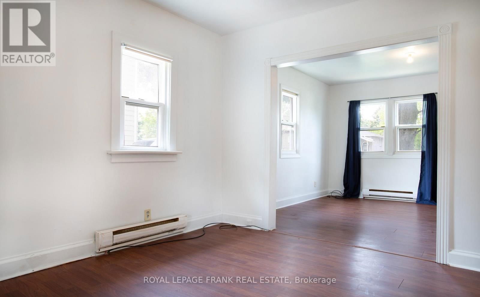 377 ADELAIDE AVENUE WEST Image 10