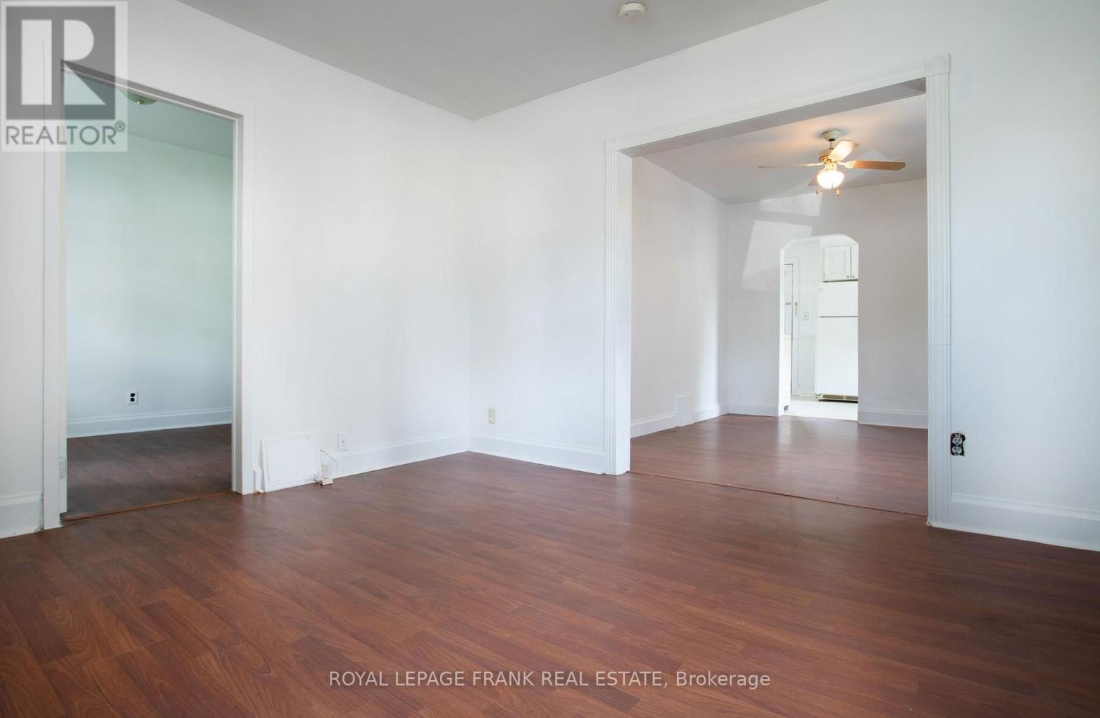 377 ADELAIDE AVENUE WEST Image 12