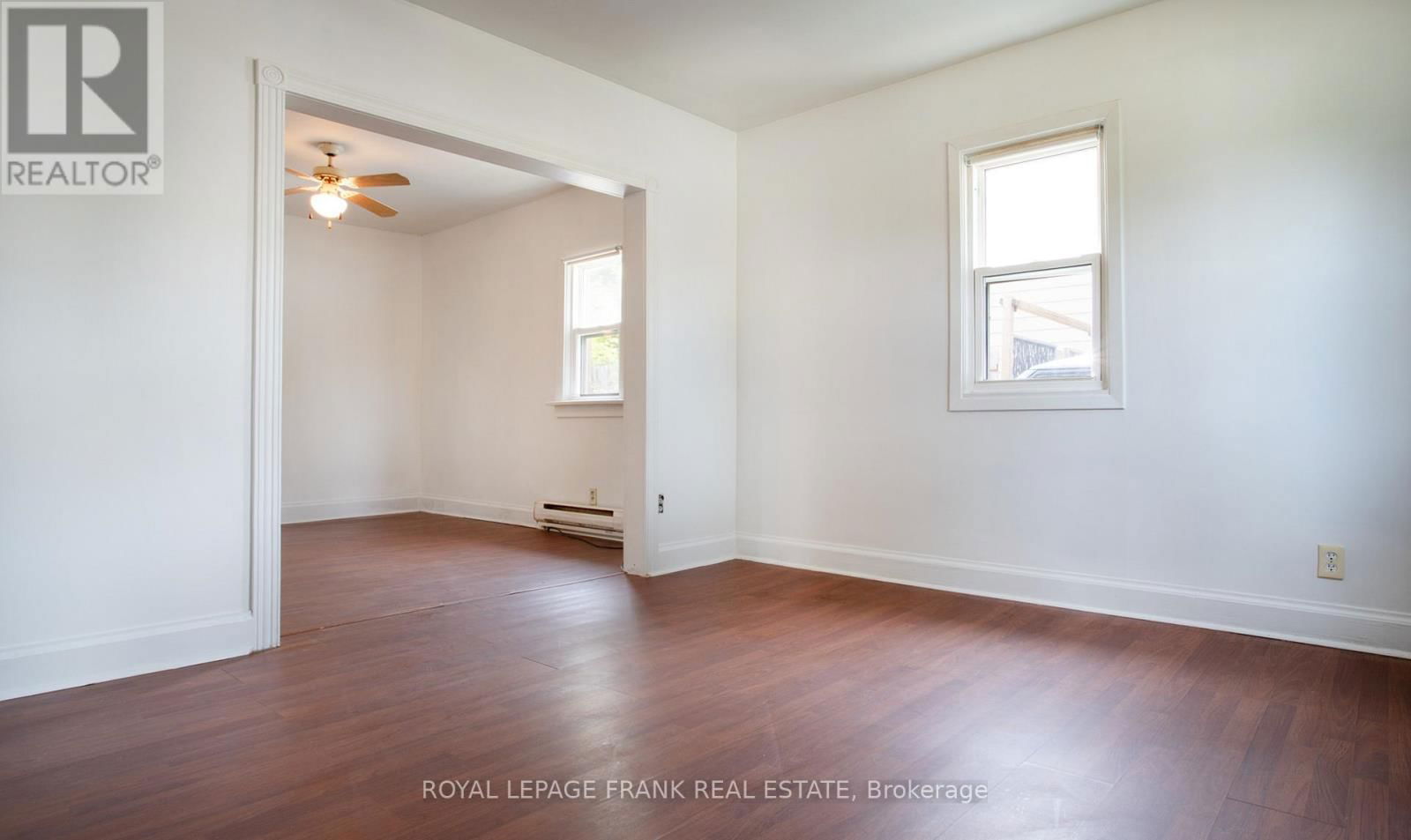 377 ADELAIDE AVENUE WEST Image 14