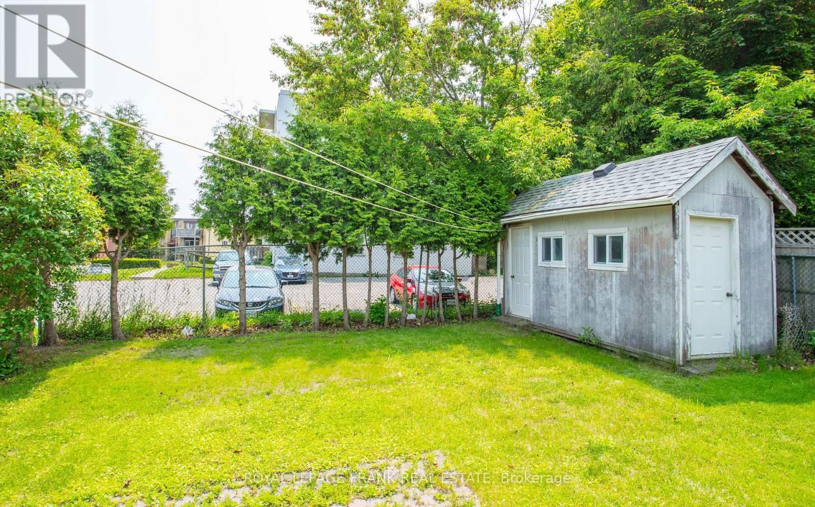 377 ADELAIDE AVENUE WEST Image 25