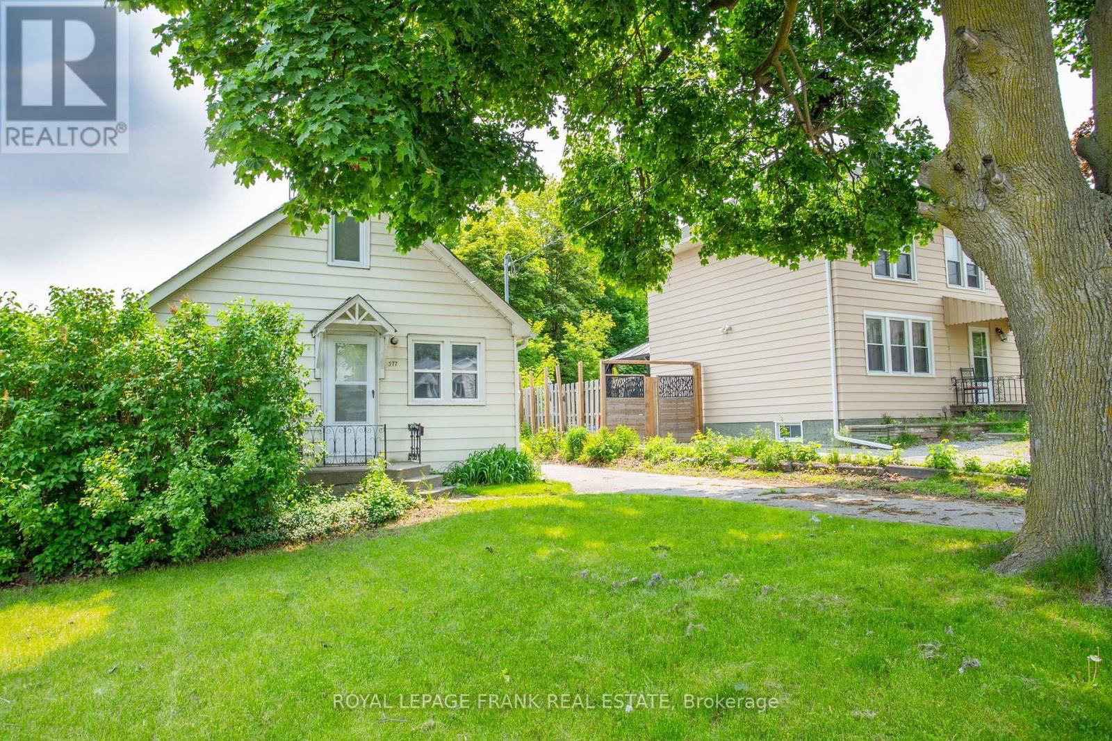 377 ADELAIDE AVENUE WEST Image 3