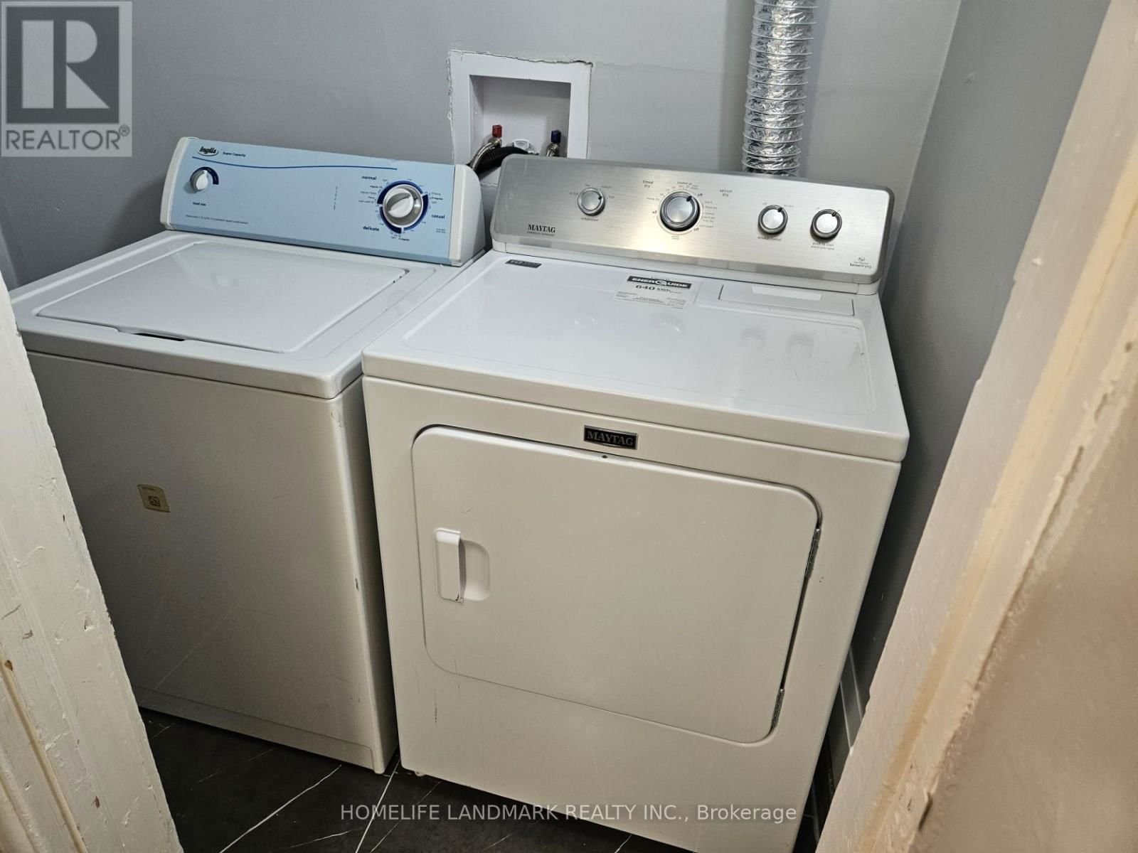 3B Albany - 451 SIMCOE STREET SOUTH Image 6