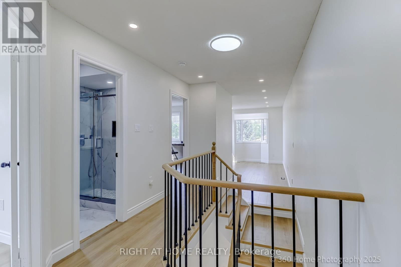 1 BIRCHCREST COURT Image 10