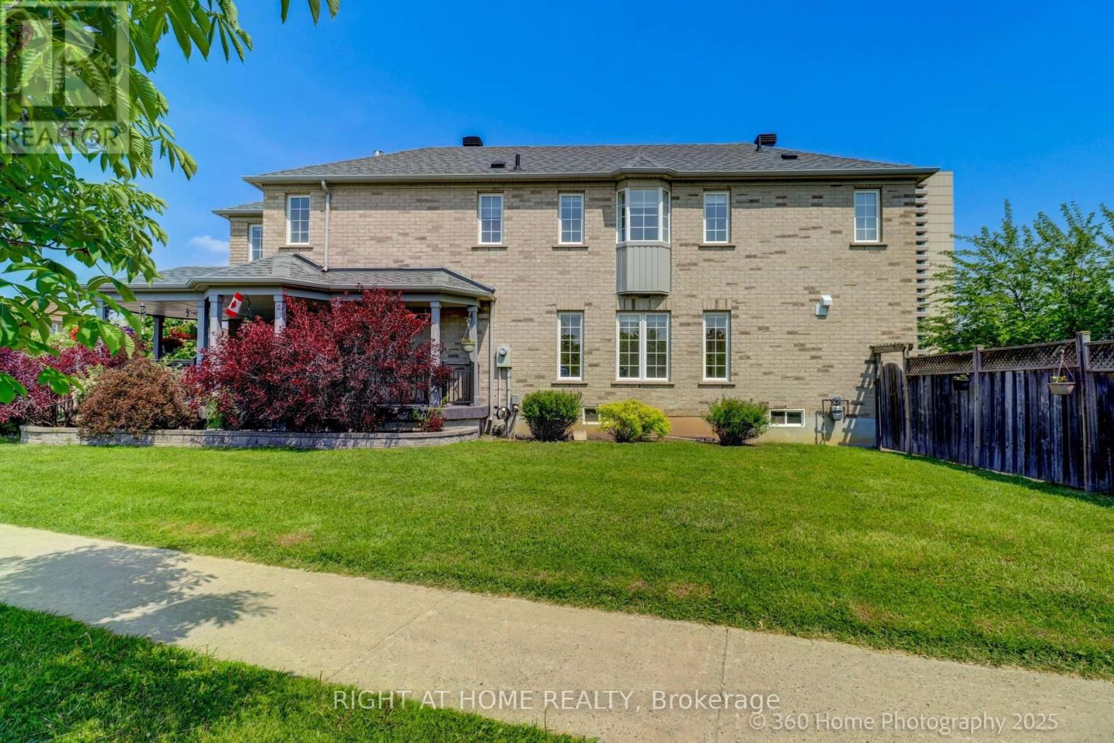 1 BIRCHCREST COURT Image 21