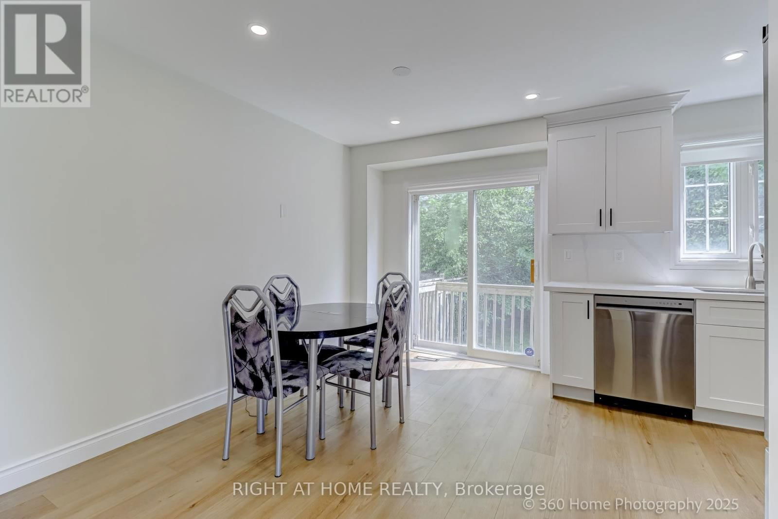 1 BIRCHCREST COURT Image 8