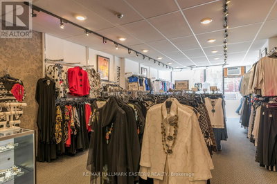 Image #1 of Commercial for Sale at Queen, Scugog , Ontario