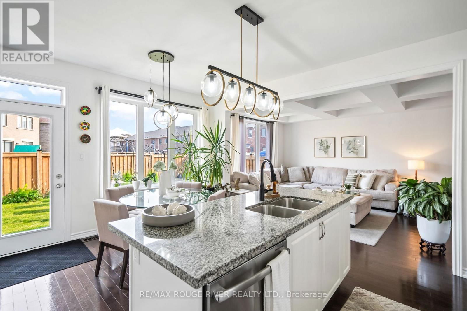 37 WHITEFISH STREET Image 17
