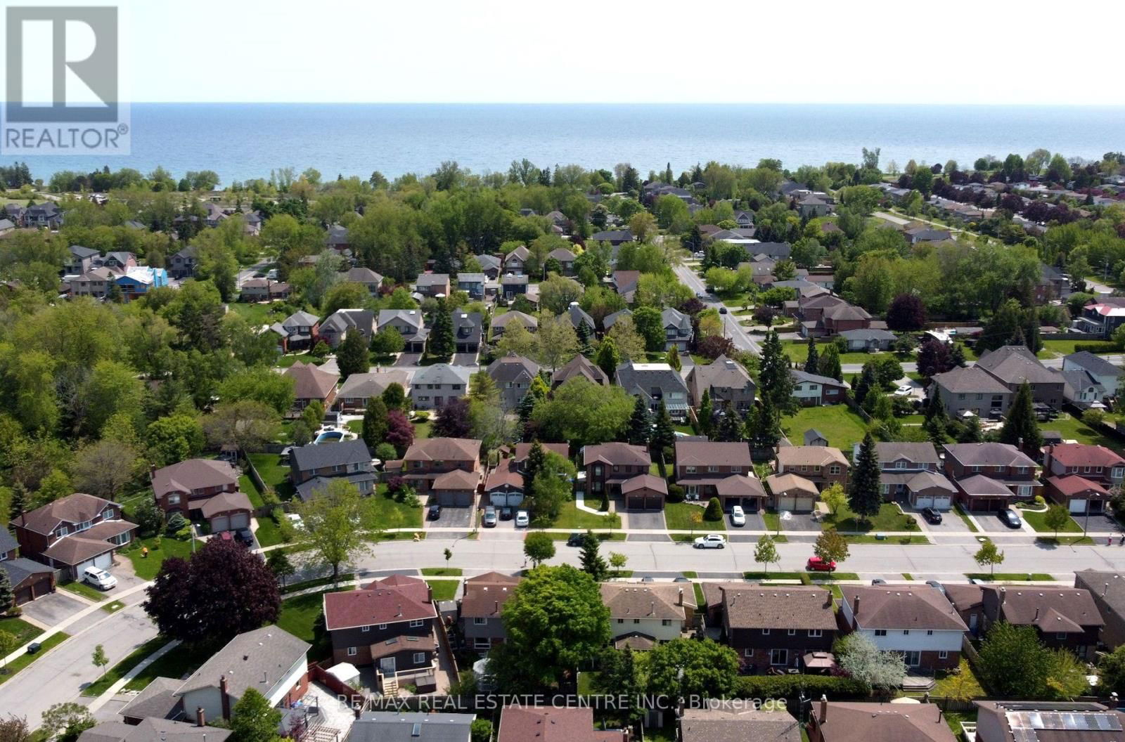 105 ROLLO DRIVE Image 28