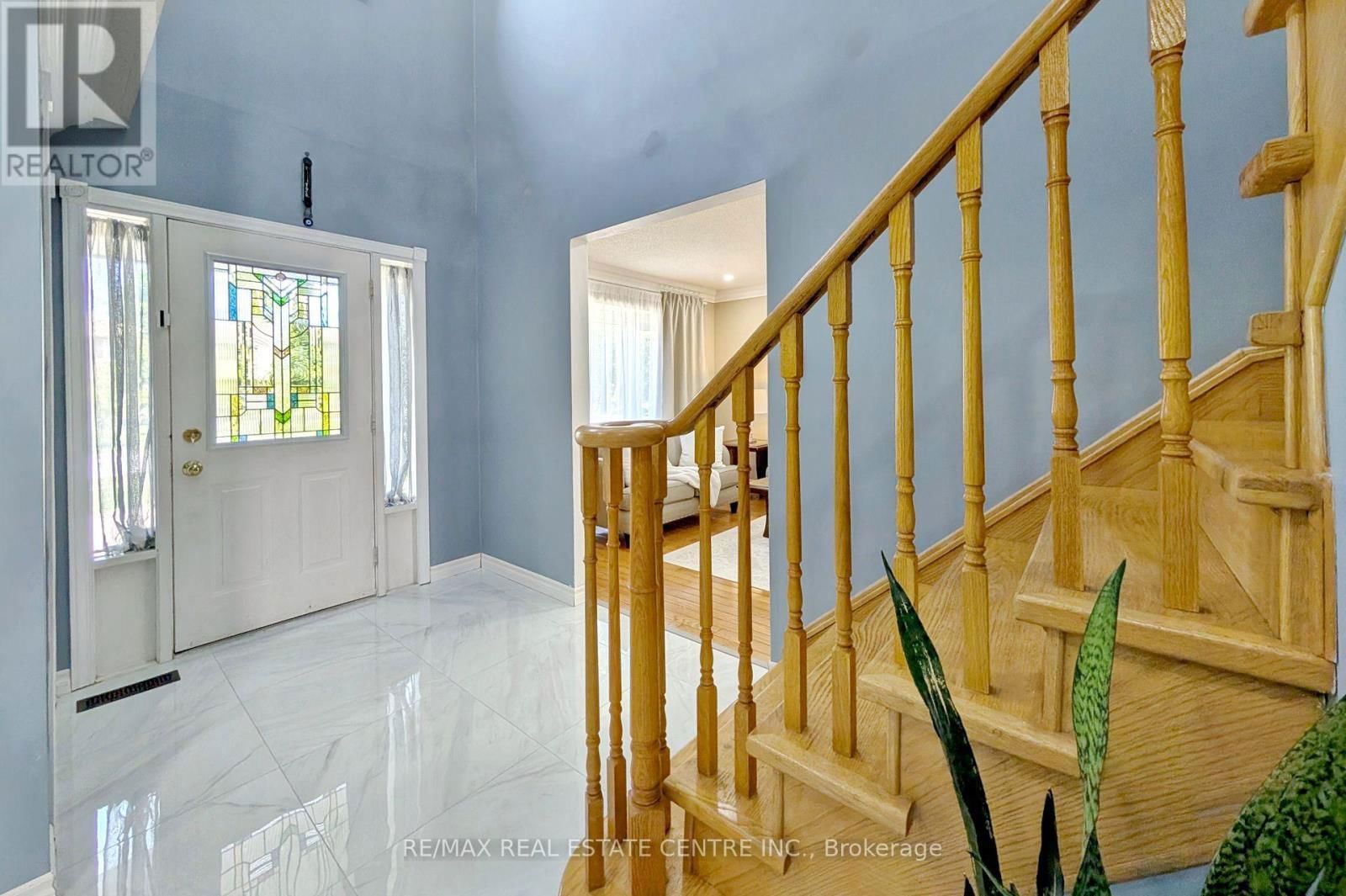 105 ROLLO DRIVE Image 3