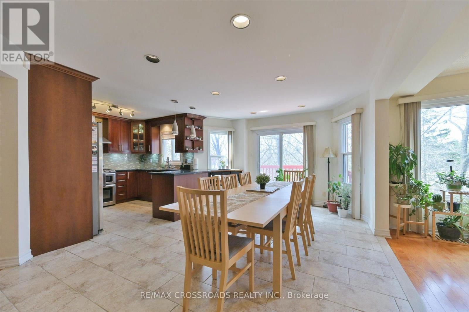 6 GLENHEATHER TERRACE Image 15