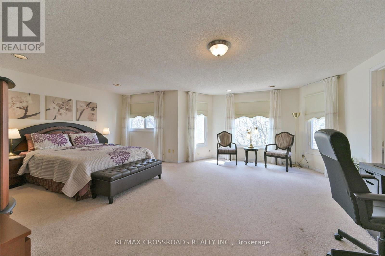 6 GLENHEATHER TERRACE Image 24