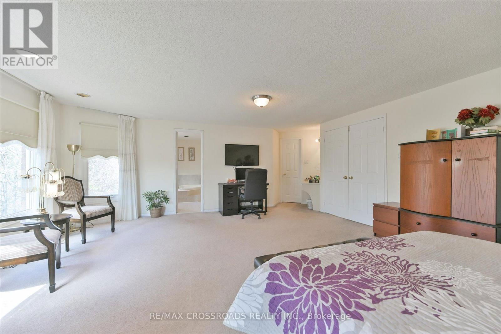 6 GLENHEATHER TERRACE Image 25