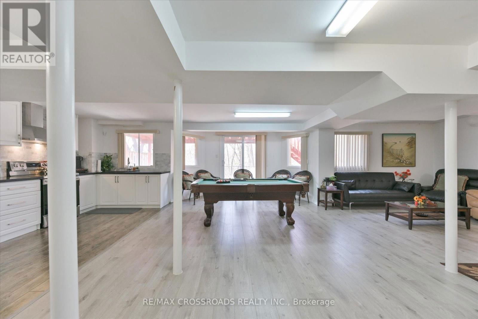 6 GLENHEATHER TERRACE Image 33