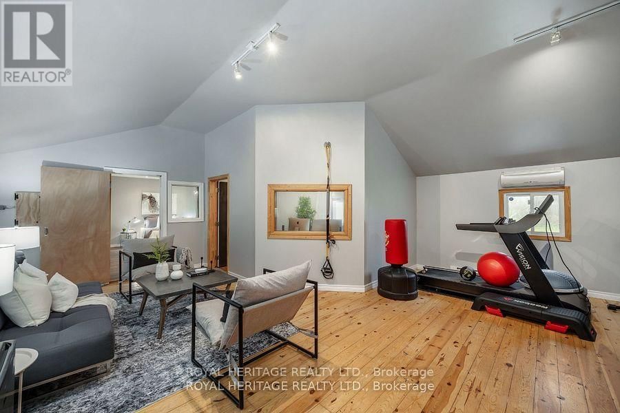 4870 OLD BROCK ROAD Image 25