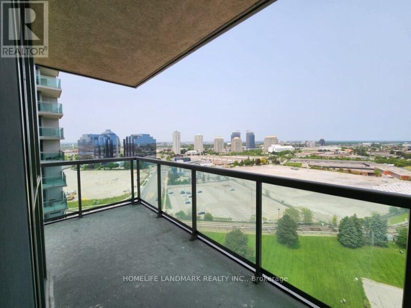 2105 - 68 GRANGEWAY AVENUE Image 13