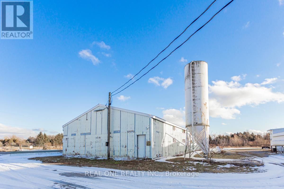 3897 CONCESSION RD  4 ROAD Image 4