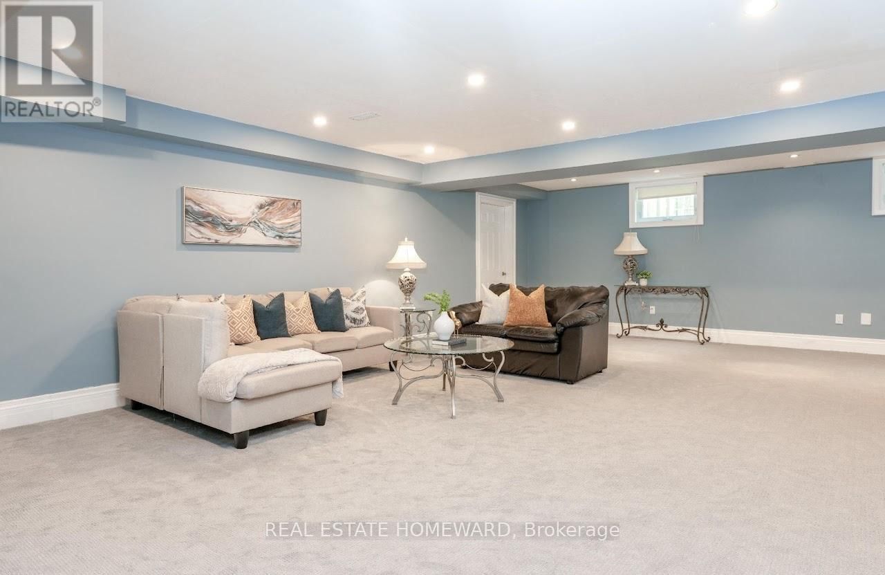 56 GEORGINA DRIVE Image 33