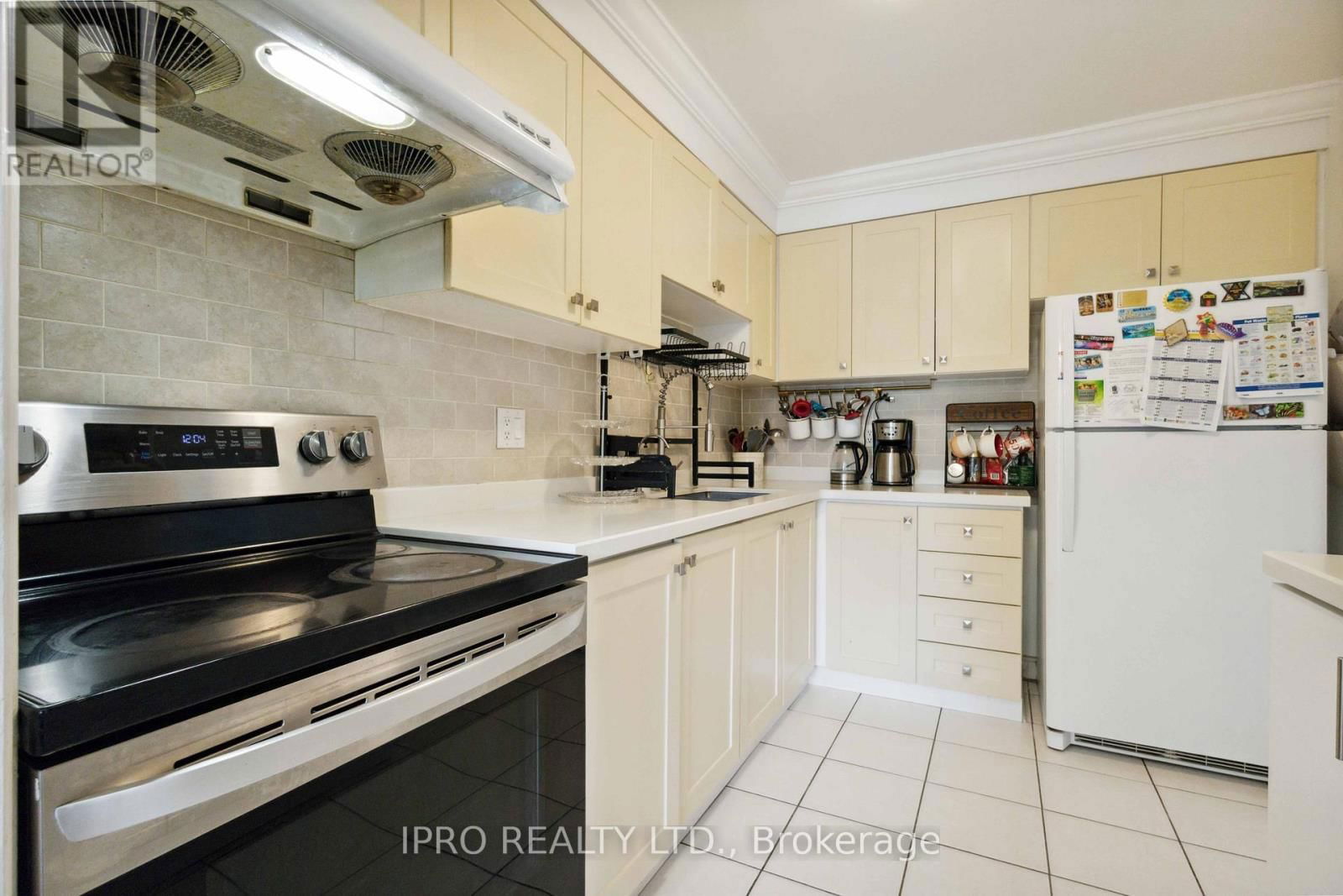 20 - 50 BRIDLETOWNE CIRCLE WEST Image 11