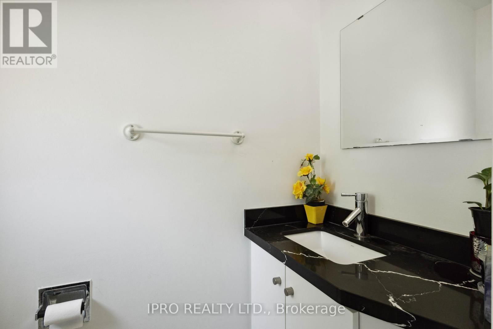 20 - 50 BRIDLETOWNE CIRCLE WEST Image 15