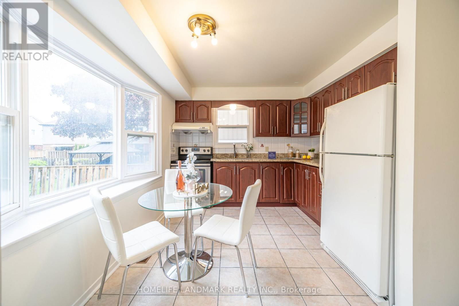 98 ECCLESFIELD DRIVE Image 11