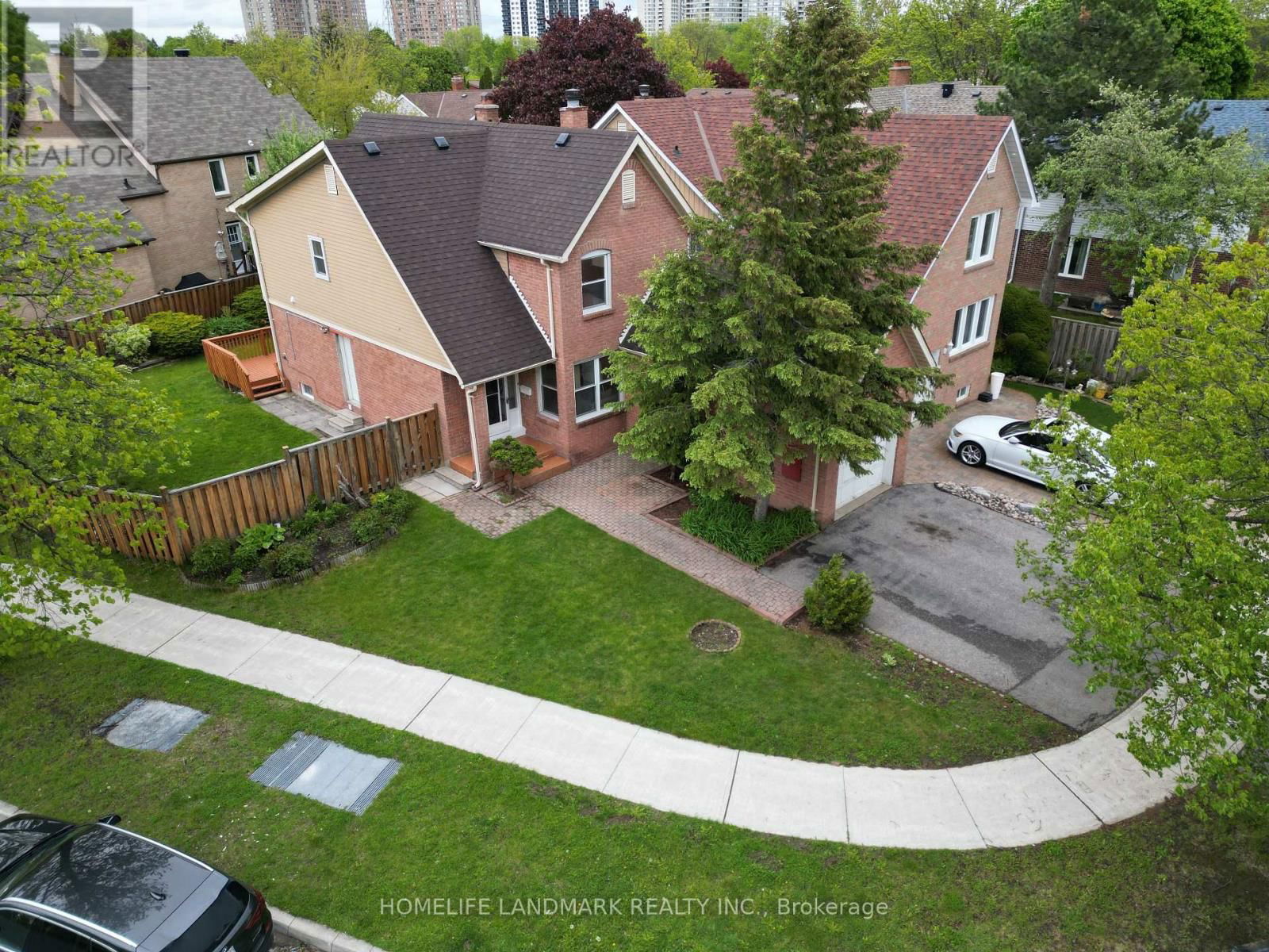 98 ECCLESFIELD DRIVE Image 36