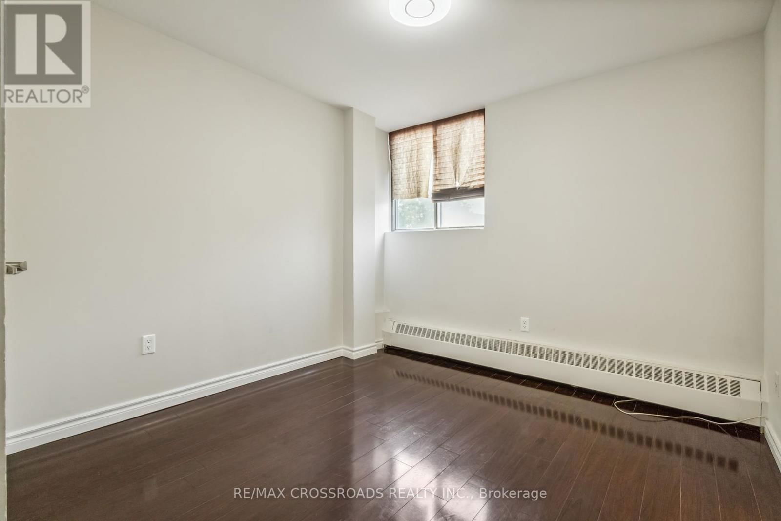 410 - 100 DUNDALK DRIVE Image 8