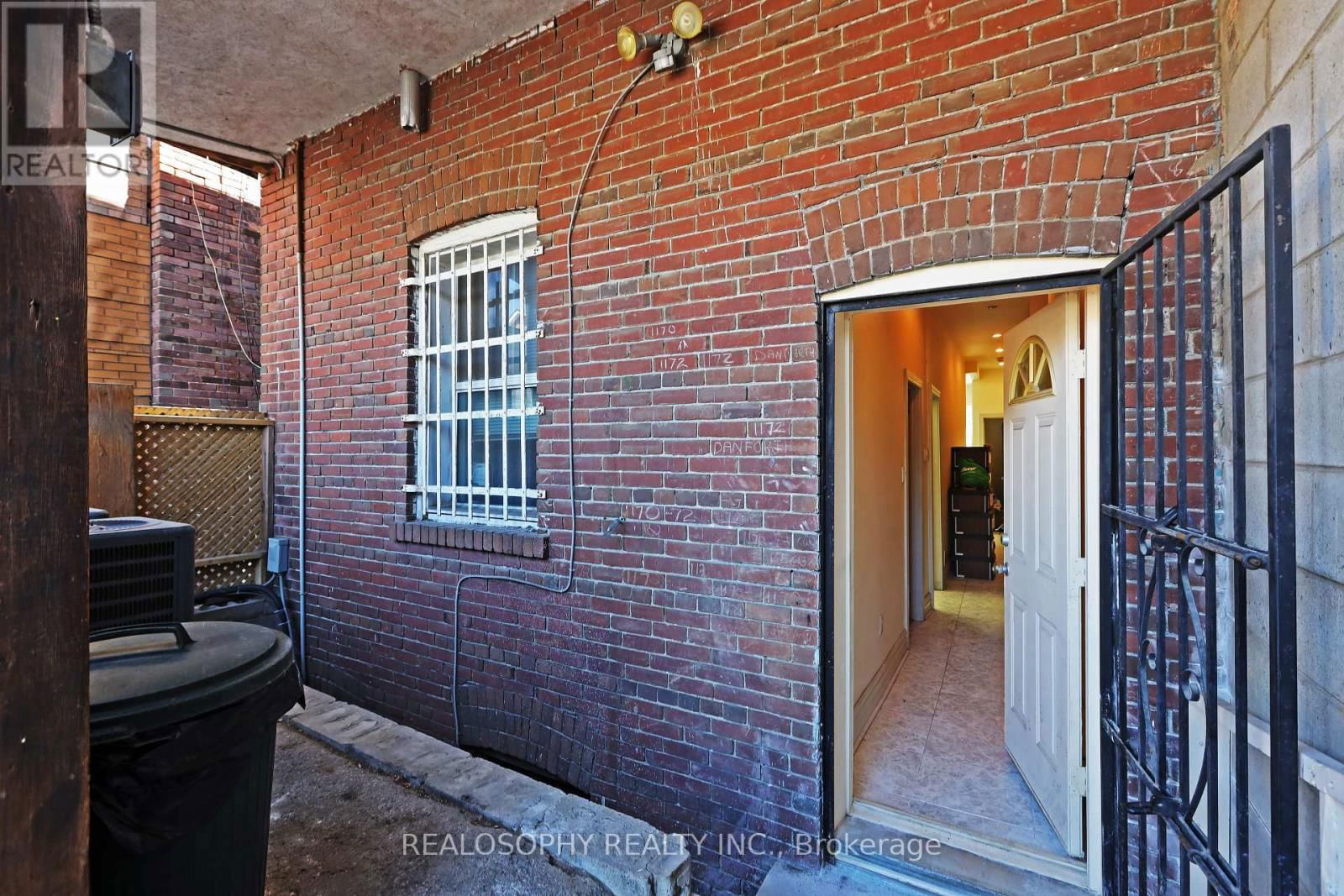 1170 DANFORTH AVENUE Image 7