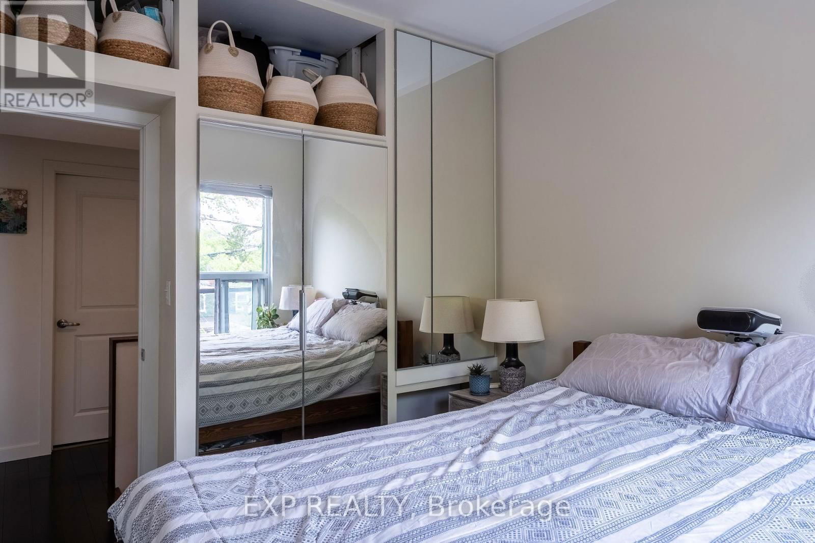 819 CRAVEN ROAD Image 21